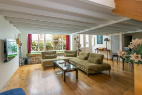 Louvre Apartments